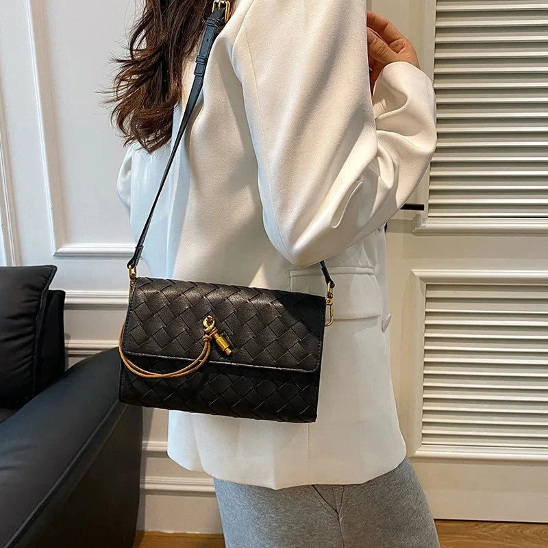 Lyrielle Woven Crossbody - Vellegra