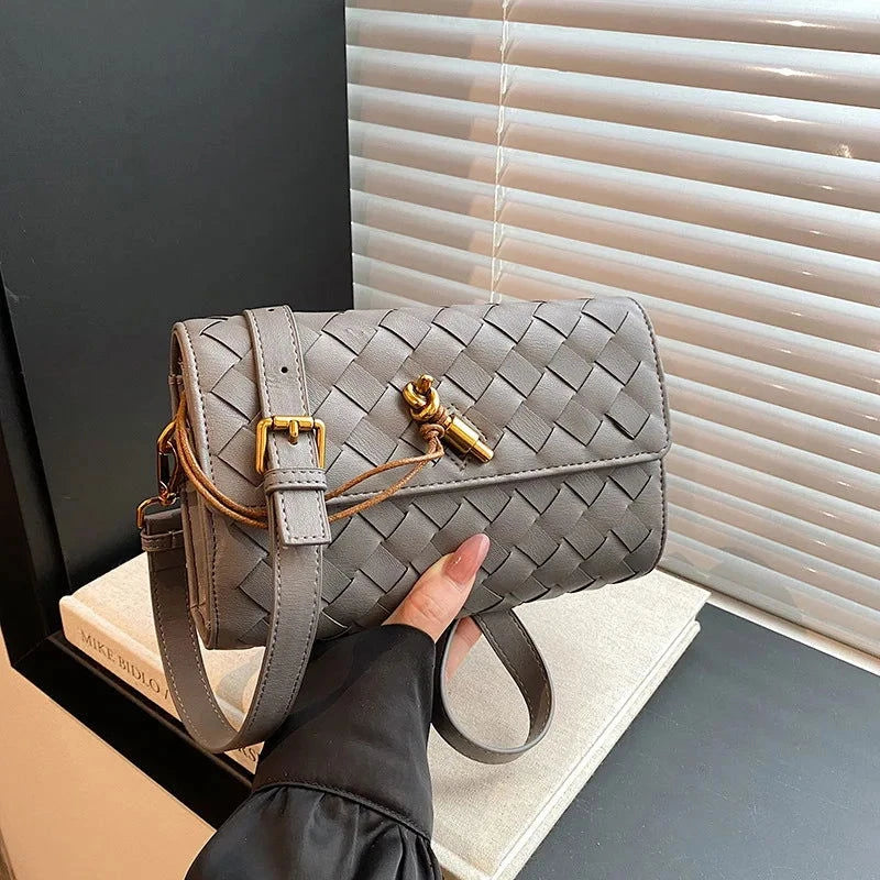 Lyrielle Woven Crossbody - Vellegra