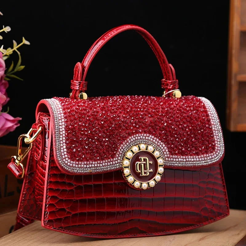 Roselune Crystal Shell Bag - Vellegra