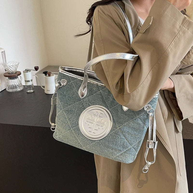 The Eloré Quilted Tote