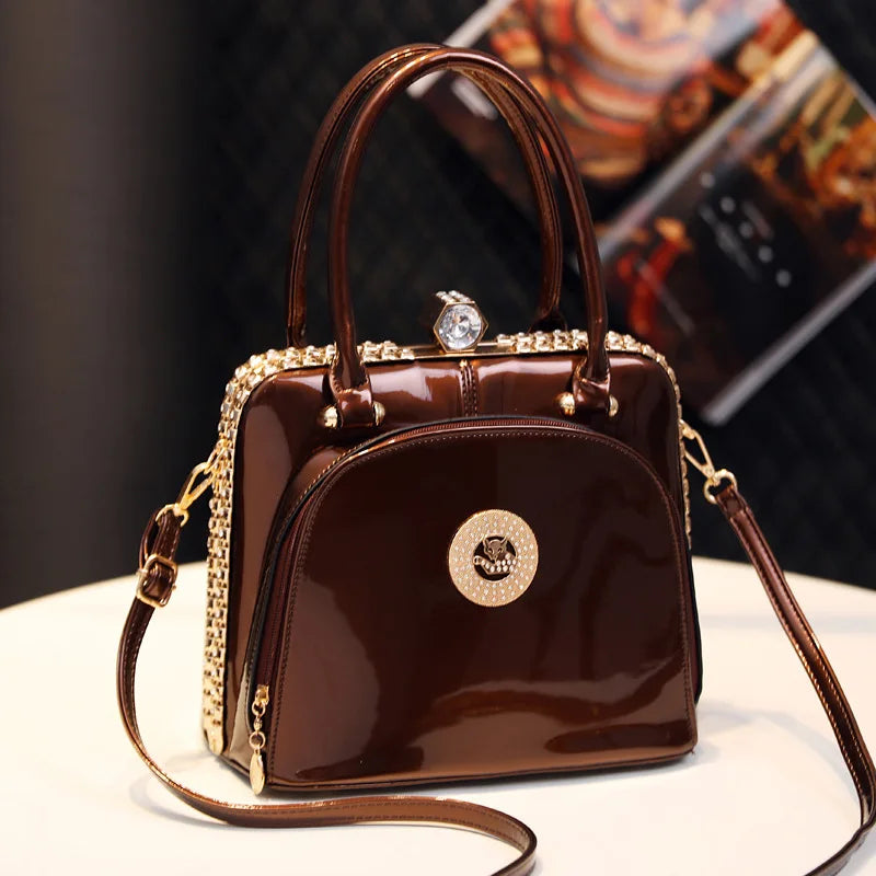 Serelina Crystal Shell Bag – Glossy Leather Evening Handbag