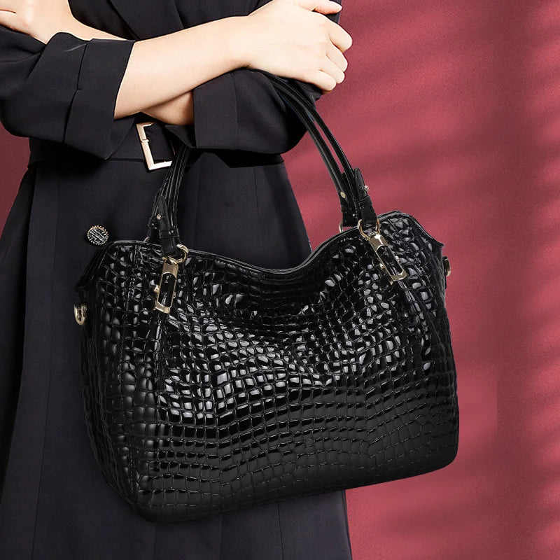 Valmara Croc Tote – Cowhide Leather Everyday Bag with Embossed Texture
