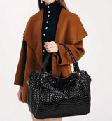 Valmara Croc Tote – Cowhide Leather Everyday Bag with Embossed Texture