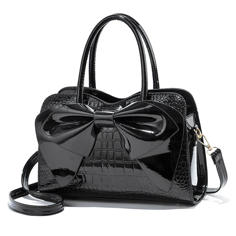 Bellavue Gloss Bow Handbag – Chic Patent Leather Shoulder Bag