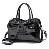 Bellavue Gloss Bow Handbag – Chic Patent Leather Shoulder Bag