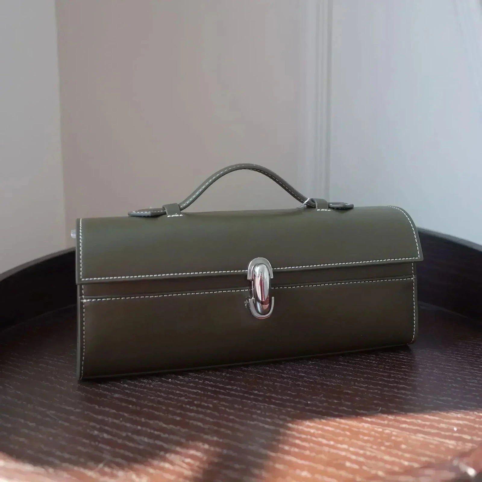 Savette-Inspired Leather Baguette Clutch - Vellegra