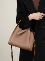 Évelle Leather Bucket