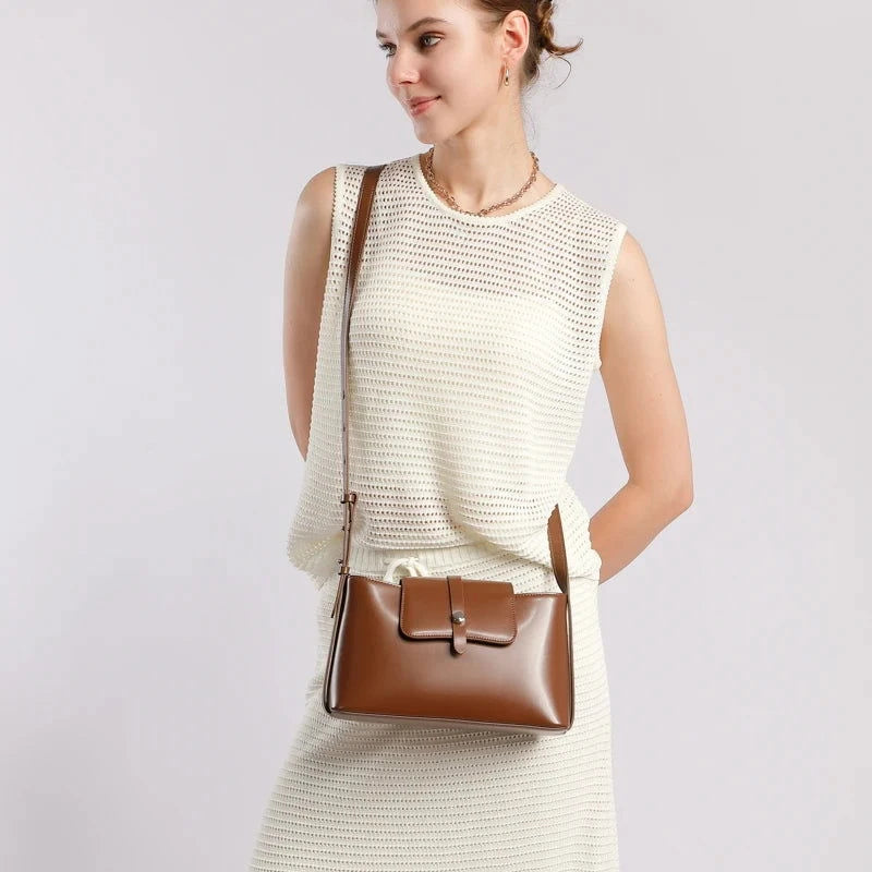 The Aureline Shoulder Bag - Vellegra