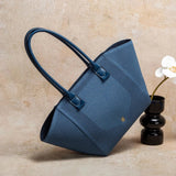 The Aurevia Mesh Tote - Vellegra
