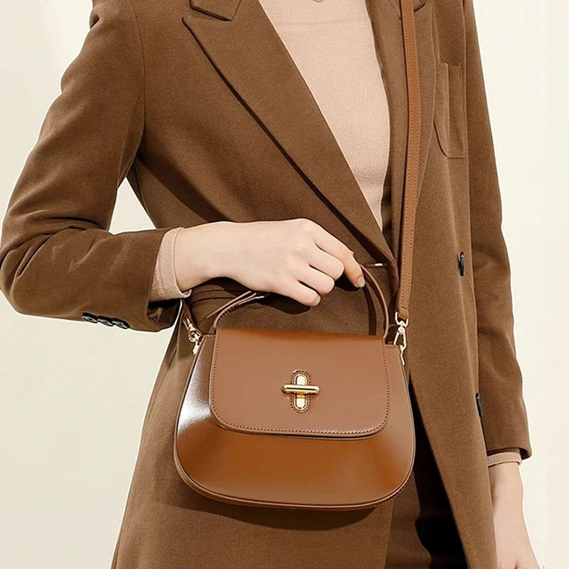 The Avarelle Saddle - Vellegra