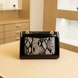 The Kressia Chain Crossbody Bag - Vellegra