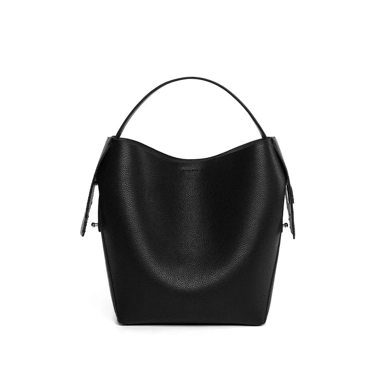 The Solenne Bucket Bag - Vellegra