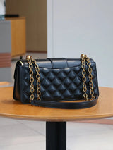 The Valette Lock Flap - Vellegra