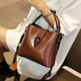 Valenne Leather Crossbody Bag - Vellegra
